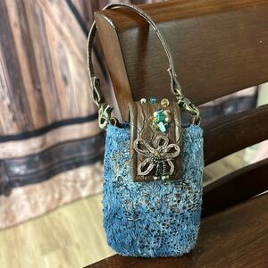 VINTAGE MARY FRANCES CELL PHONE HOLDER